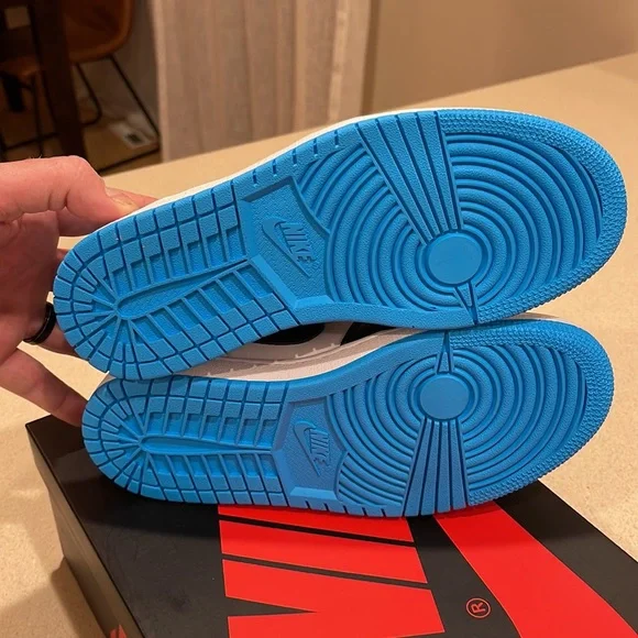 Nike x AirJordan 1 Retro Low OG SZ 11.5 CZ0775-104 VNDS - Picture 8 of 12